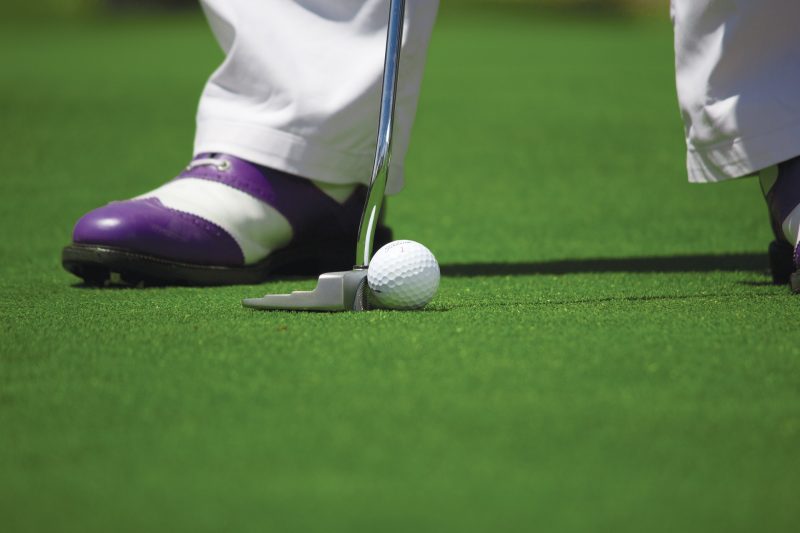 jogar golf e emagrecer