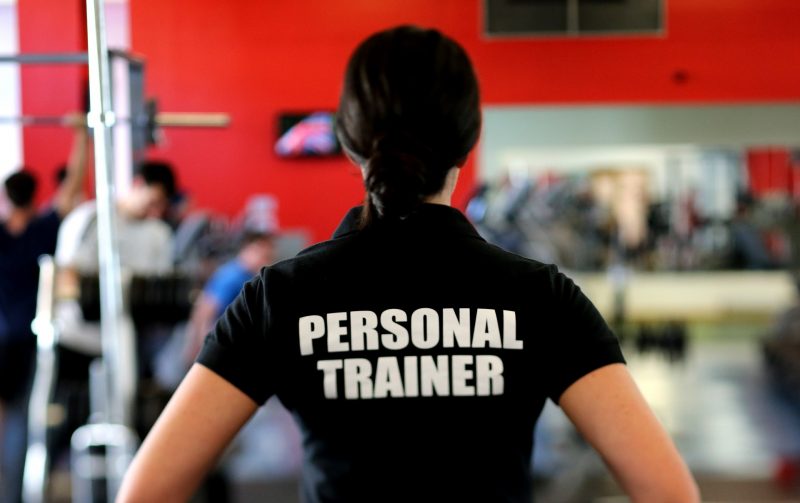 Personal trainer pode ajudar a emagrecer