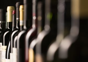 benefícios do vinho tinto para o organismo