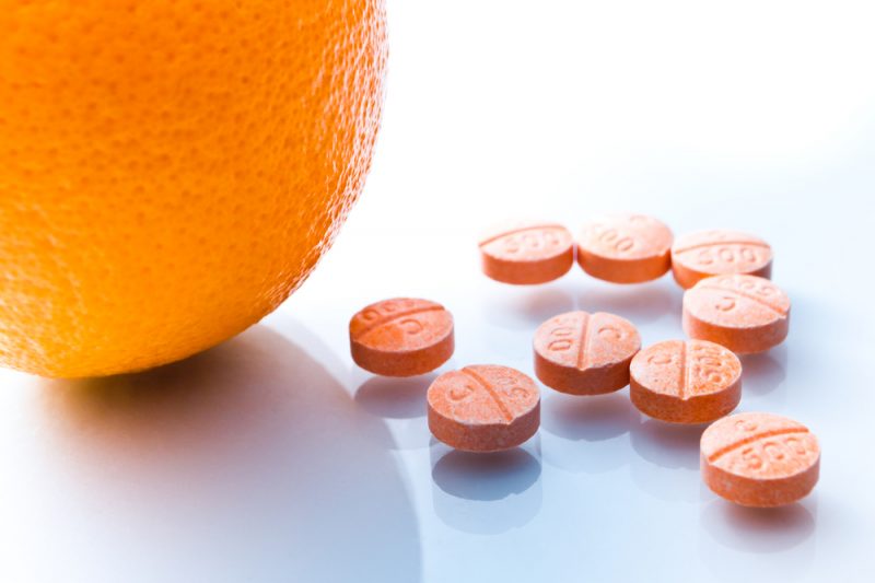 sintomas de falta de vitamina c